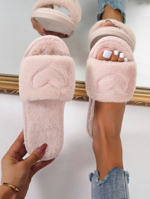 Trendy Fuzzy fluffy slippers